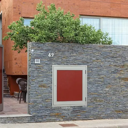 Casa En El Balcon De Con Terraza * Telde